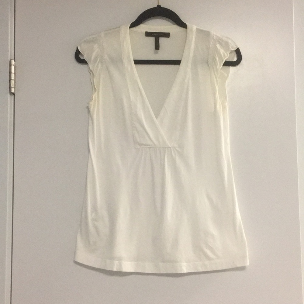 2/$8❗️BCBG Maxazria Blouse